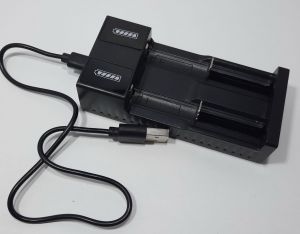 Xsarius USB batterij oplader